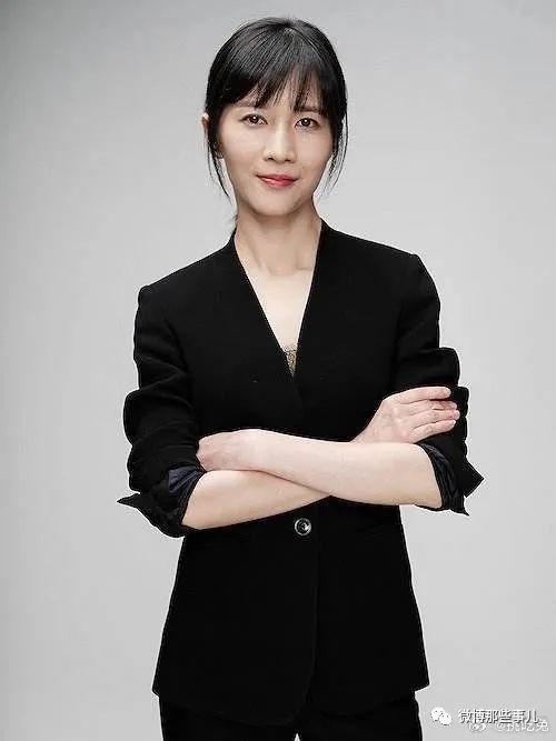 papi酱和结婚十年，双方父母从来没见过面，过年都是各回各家